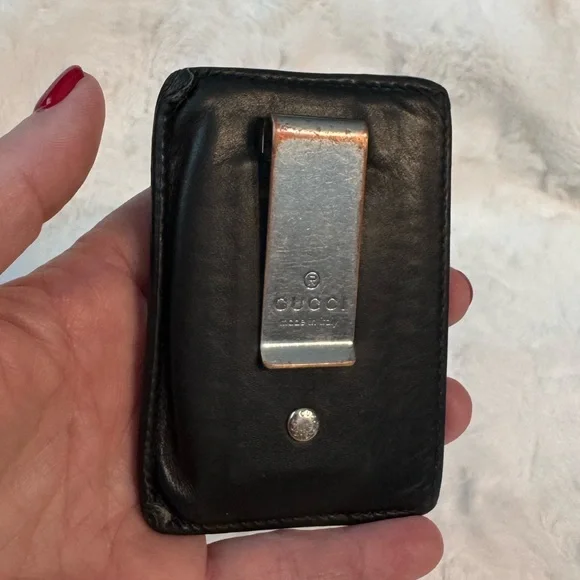 Gucci Men’s Black Leather Card & money Holder with additional pocket & belt clip - Picture 2 of 11